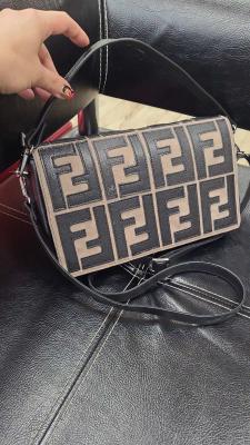 23100